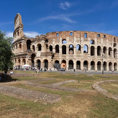 Colosseo Luxe In The Center Of * 로마
